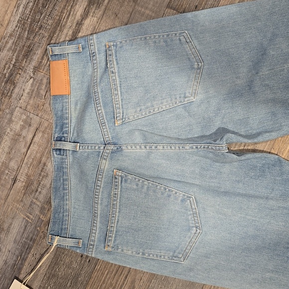 Citizens of Humanity Jeans Kaya Mid-Rise Kick Flare in Light Blue Wash | Size 27 - Picture 13 of 17